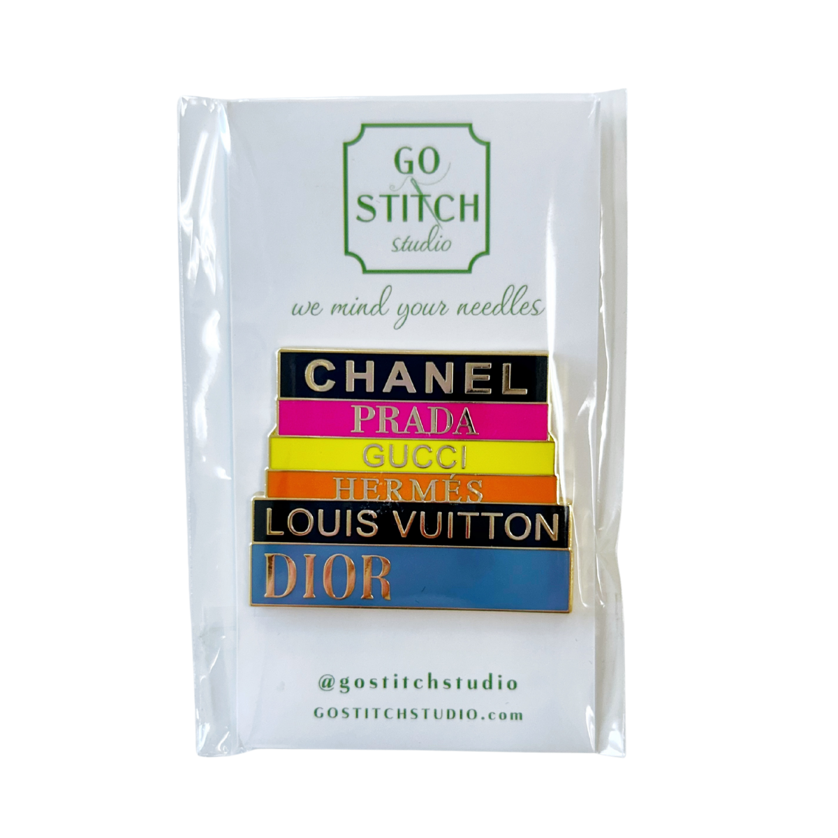 Designer Books Needle Minder (Large)