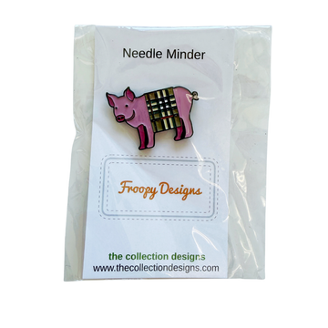 Pig in B Blanket Needle Minder